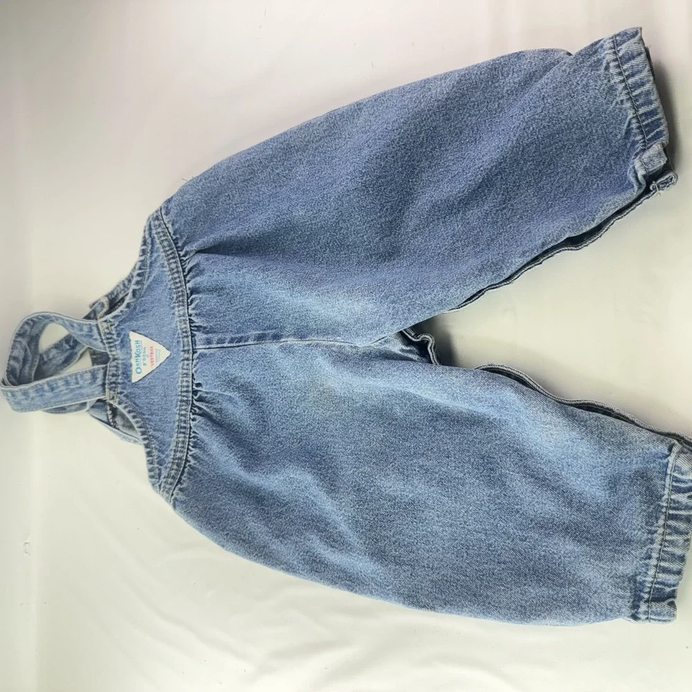Oshkosh B'Gosh Vintage Infant Girls Light Wash Denim Baggy Overalls Jeans 18 Mon